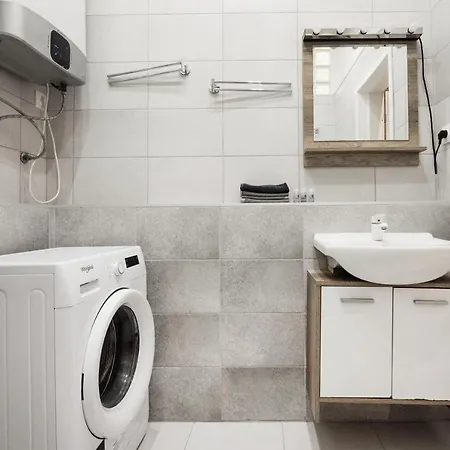 Apartman Hungarian Rebelian With Ac