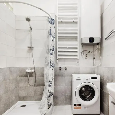 Hungarian Rebelian With Ac Apartment Budapest